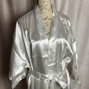 White Silky Kimono with Dragonfly designs brand new